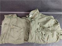 Army Green Jackets with Zippered Hood, Medium