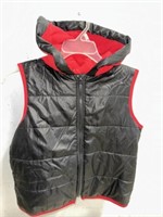 YOUTH RED AND BLACK HOODED LOVE VEST
