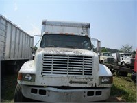 International 4900 DT466 T/A Box Truck,