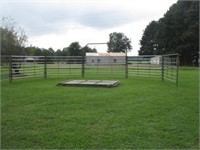 Round pen - nine 6' panels & one gate - USED, some