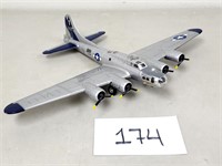 Tonkin Replicas B-17 Plane - Damaged (No Ship)
