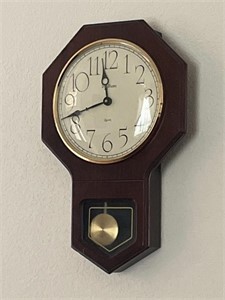 Waltham Quartz Wall Clock 20 x 13in