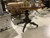 Fabulous mahogany antique occasional table