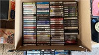 Music cassettes - approx 100 pop, jazz & classical