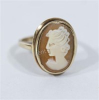 Cameo 10K Yellow Gold Ring
