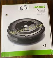 iROBOT ROOMBA VACUUM