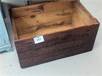 Woolson Spice Co. Lion Coffee Crate - 19" x 30"
