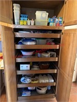 Large Assortment of Kitchen Items