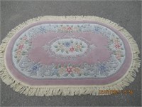 69 X 4' Carpet  Ex Condition