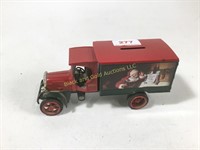 Ertl 1993 7" Coca Cola truck bank
