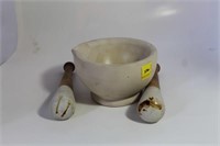 MORTAR WITH TWO PESTLES ALABASTER