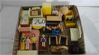 Doll House Accessories & Figurines