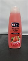 VO5 Strawberries and Cream Moisturizing Shampoo