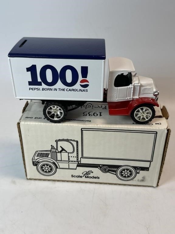 Diecast Ertl Pepsi-Cola Collectible Bank New In