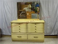 Mid Century Serpentine Front Dresser w/ Mirror