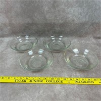 4 Glass Bowls