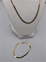 14K y gold Italy necklace, 20" herringbone and