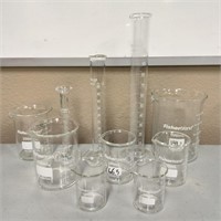 Glass Lab Beakers           (R# RECT)