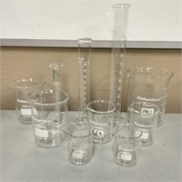 Glass Lab Beakers           (R# RECT)