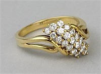 14K Gold & Diamond Cluster Ring.