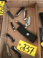 Assorted pocket knives