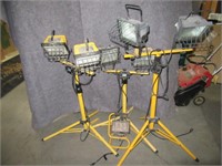 LOT (4)  asst halogen Work Lights & Tripods