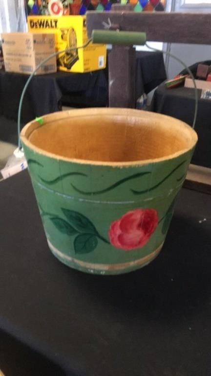 Flowered wood bucket w handle