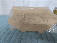 WOODEN PIG PUZZLE