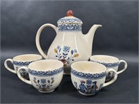 Johnson Brothers Hearts & Flowers Teapot Mugs