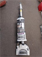 SHARK VACUUM CLEANER