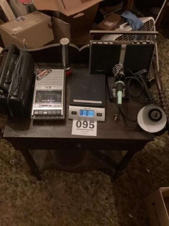 Miscellaneous radios, tape player scale