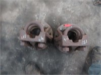 (2) IH 9-Bolt 4" Axle Dual Hubs 1264