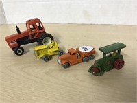 Allis Chalmers Tractor & 3 Minis