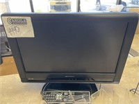 EMERSON FLAT SCREEN TV W/ BUILT IN DVD PLAYER  18"