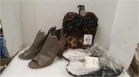 Ladies slippers - size 7/8, shoes size 8
