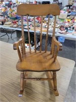 19th Cent. Maple Wood Rocking Chair
