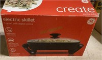 New in box, 7 quart electric skillet with digital