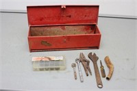 TRACTOR TOOL BOX, ASSORTED O-RINGS WITH CASE AND