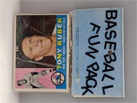 1960 Baseball Fun Pack F-Tony Kubek B-Ernie Banks