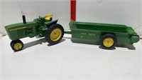 Vintage 1/16 John Deere Tractor & Manure Spreader
