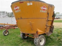 Kuhn Knight 5135 Vertical Mixer