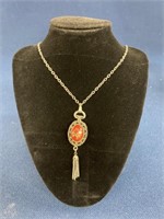 Vintage Silvertone necklace with floral pendant