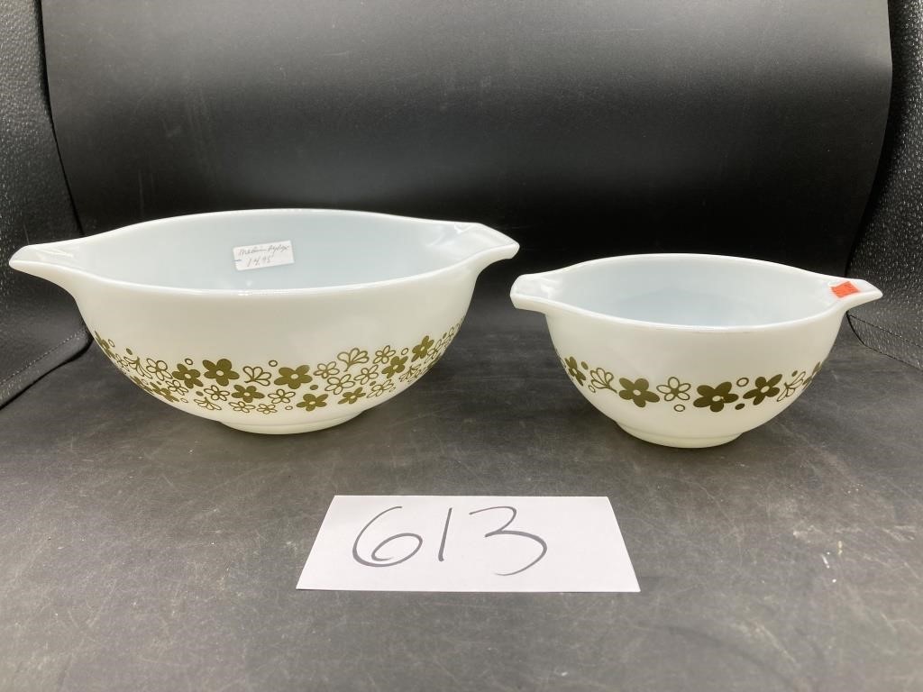 Vintage Pyrex Spring Blossom Cinderellas  441, 443