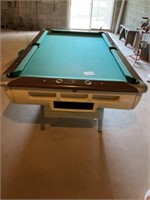 Amf pool table with ball return