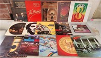 W - MIXED LOT OF VINYL RECORDS (K8)