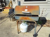 Grill and Smokers