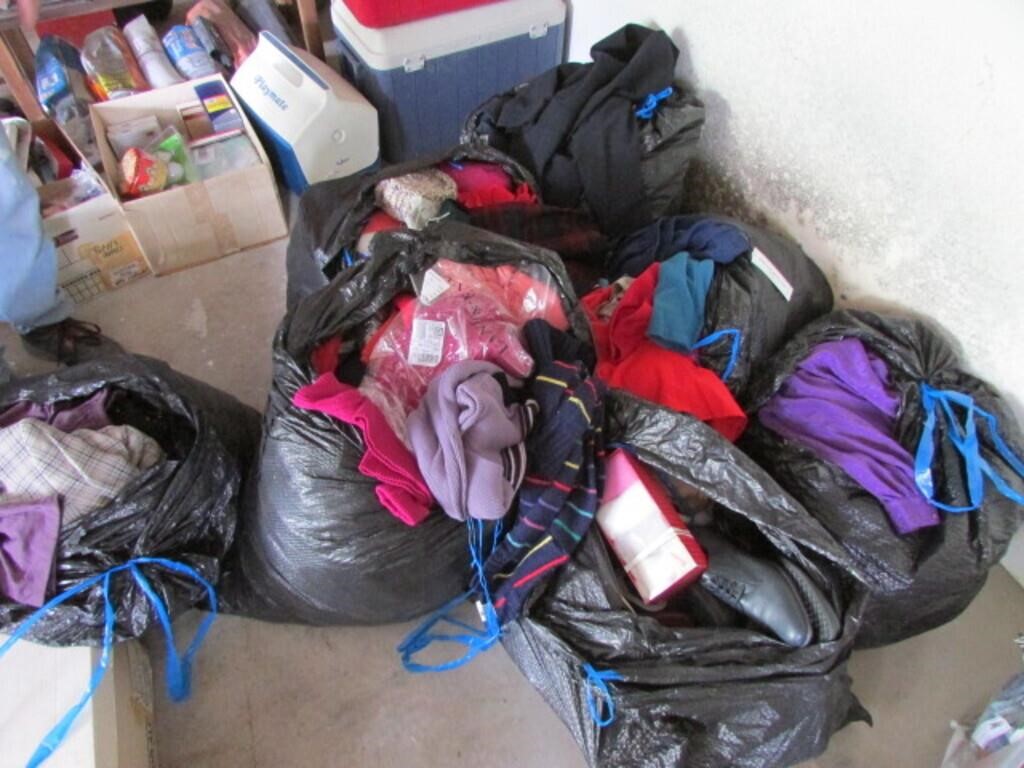 all bags of womens clothes