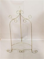 Gold Tone Standing Wire Easel 26x36in