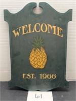 Hand Painted welcome pineapple sign 11x18