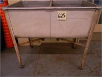 Double Well Laundry Tub on Wheels, 35"Wx21"Dx32"T